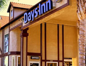 Days Inn by Wyndham City Center